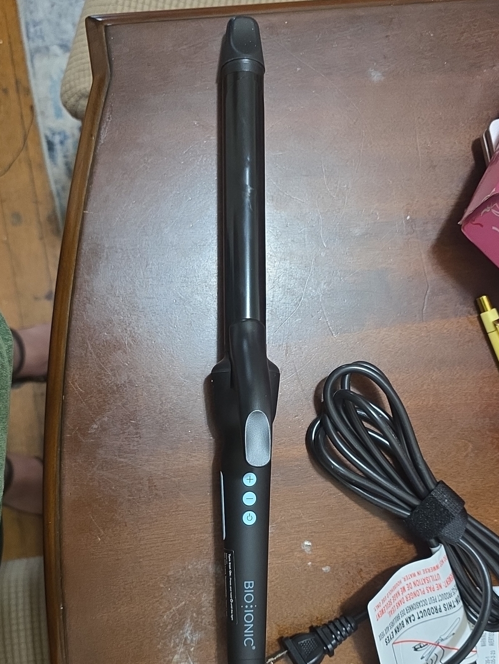 Bio Ionic Black 1" Curling Wand - Sleek Black Hair Styling Iron